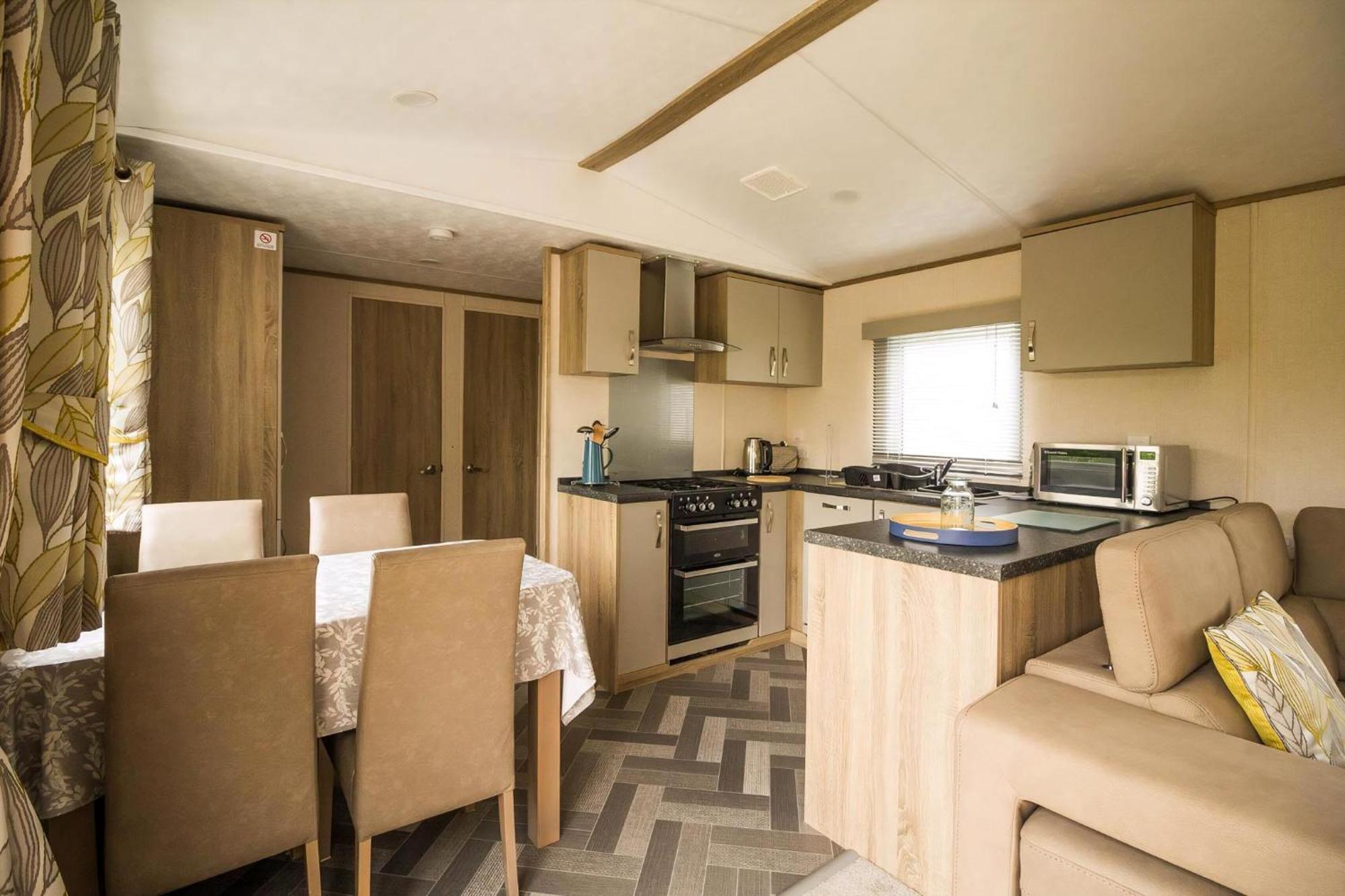 Beautiful 8 Berth Caravan At Heacham Beach In Norfolk Ref 21056C 호텔 외부 사진